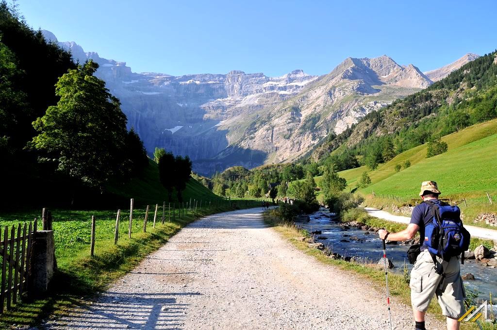 Trekking w Pirenejach. Cyrk Gavarnie, Pireneje Wysokie