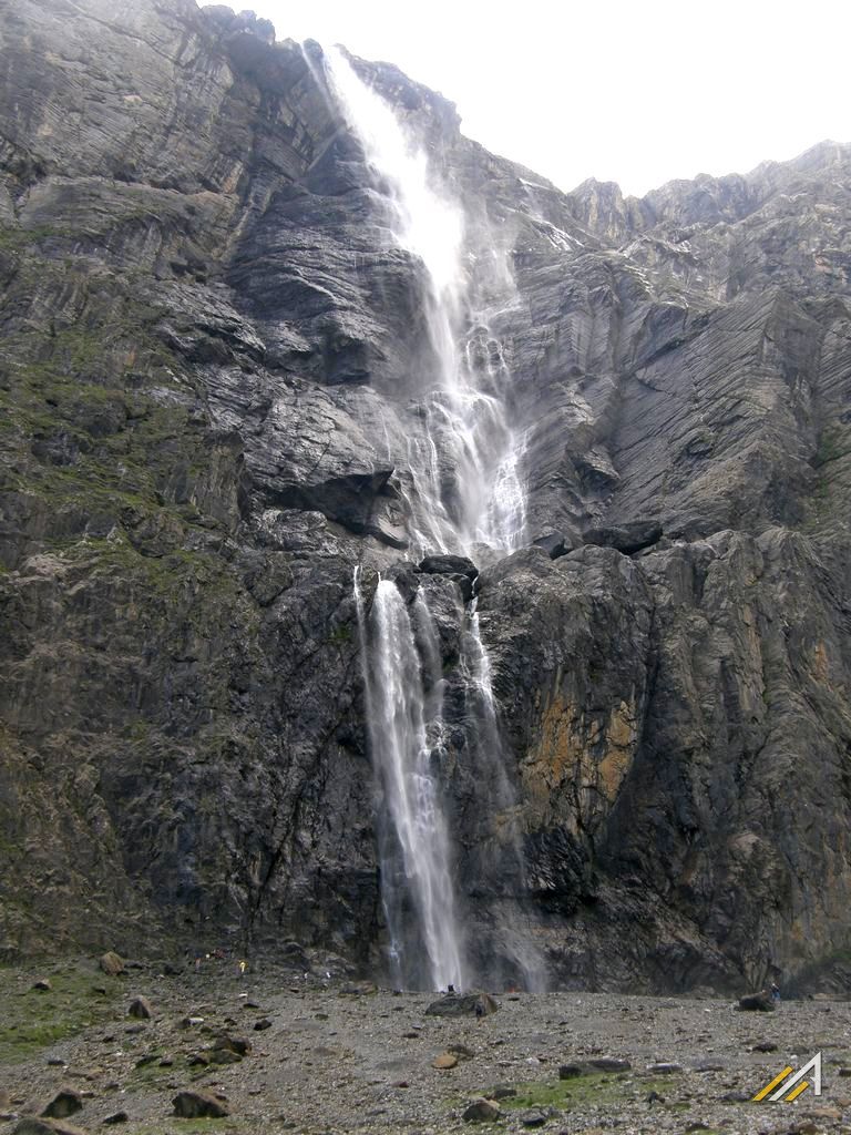 Trekking w Pirenejach, cyrk Gavarnie