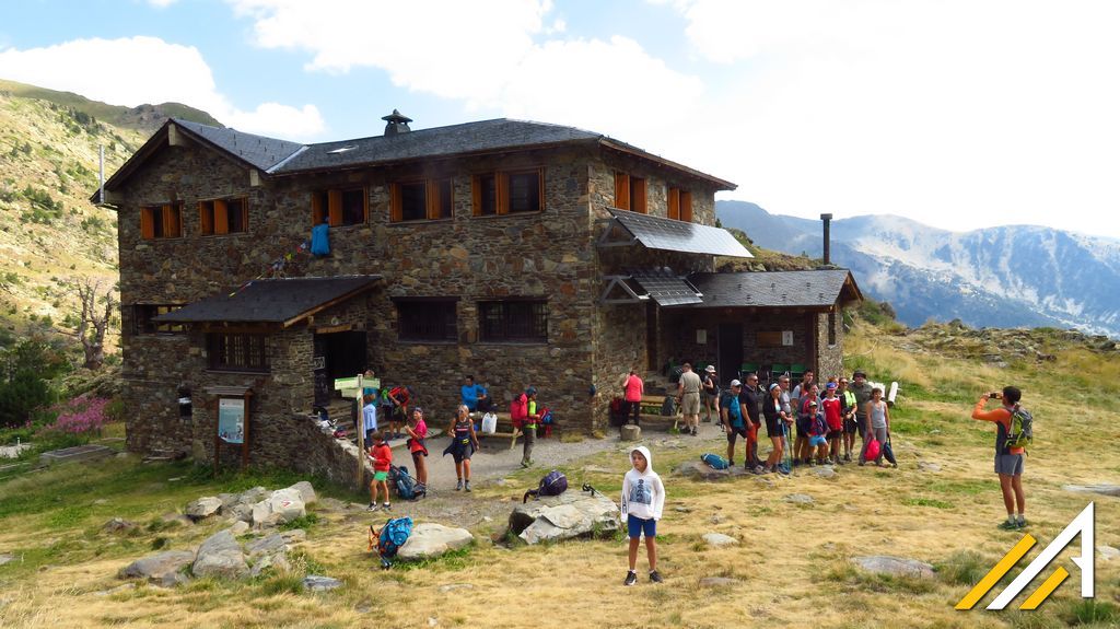 Andora, wycieczka w Pireneje. Refugio de la Coma Pedrosa