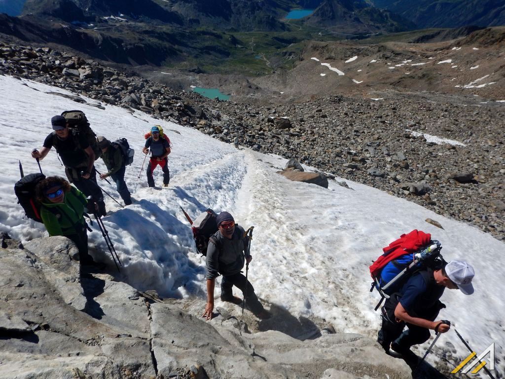 Alpy Penińskie, wycieczka w Alpy, szlak z Punta Indren do Rifugio Mantova