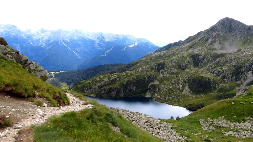 Trekking w Alpach Adamello Presanella i Dolomity Brenta. Giro dei 5 Laghi.