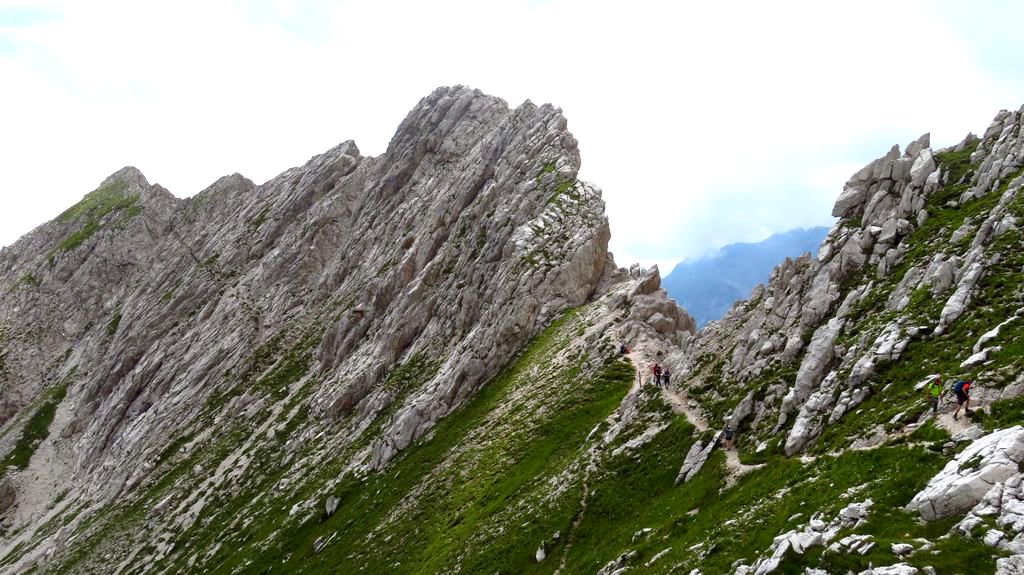 Wakacje w Dolomitach Brenta. Passo Forcoletta di Noghera na trasie trekkingowej Sentiero Palmieri