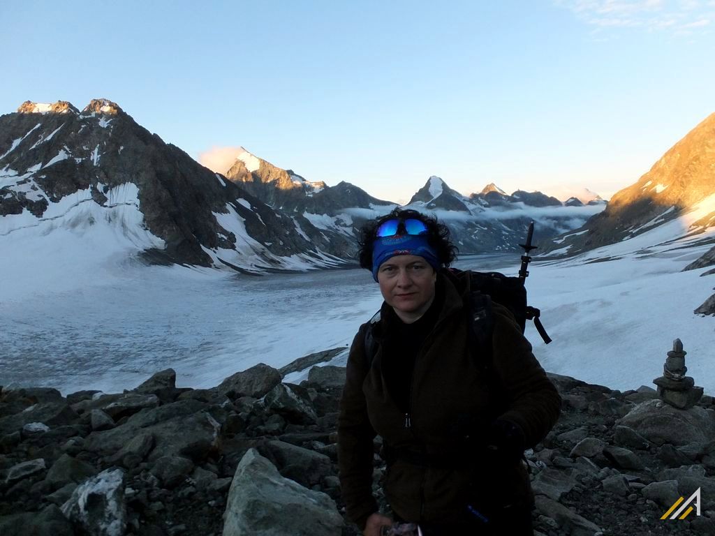 Haute Route latem, Col des Vignettes (3160 m n.p.m.). Widok na lodowiec Glacier d'Otemma