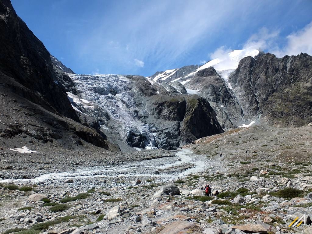 Wycieczka w Alpy, Haute Route. Szlak do Bertol