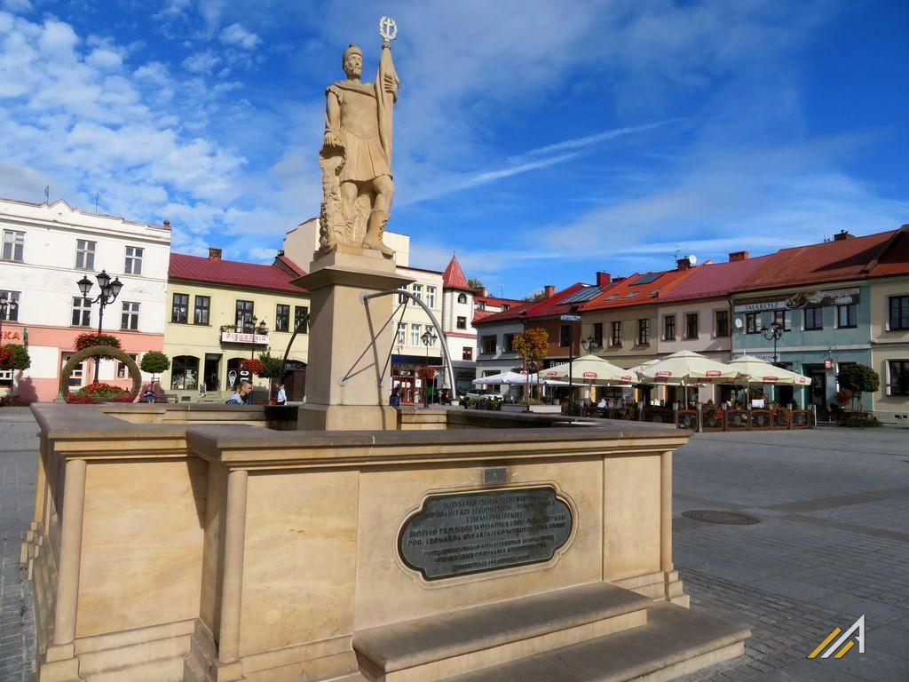 Urlop w Beskidach. Żywiec, Rynek i figura św. Floriana.