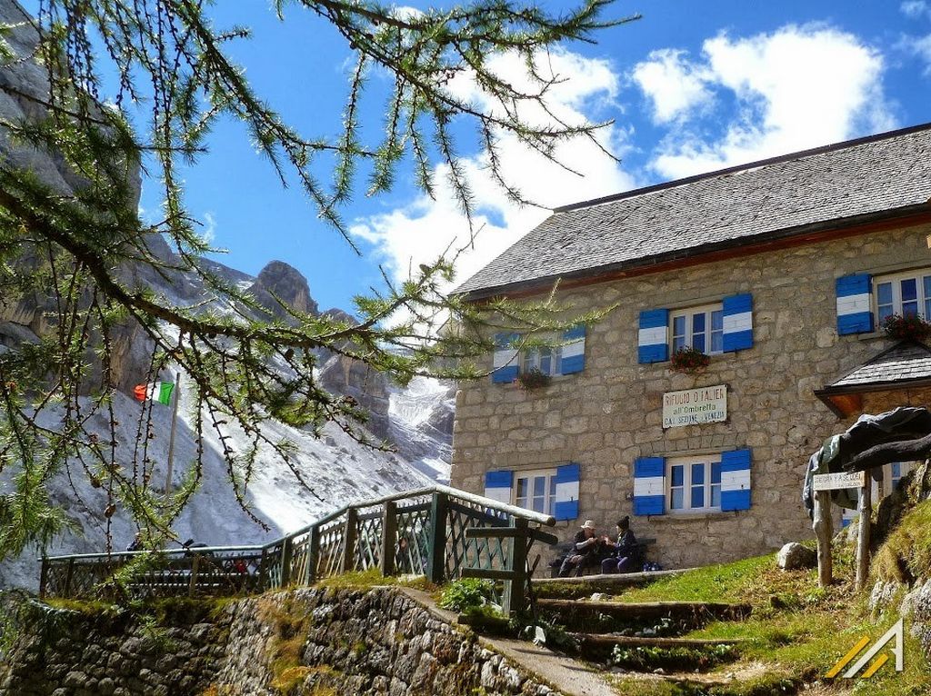 Trekking w Dolomitach, Rifugio Ombretta