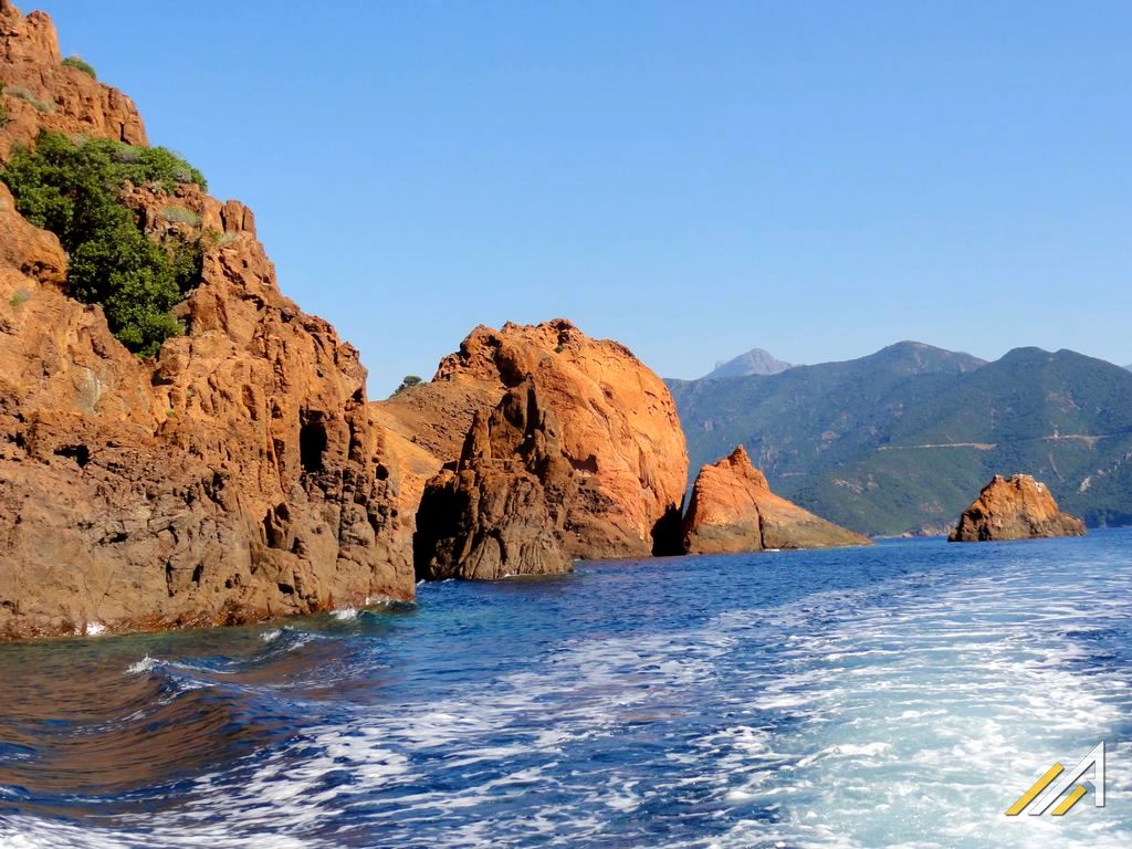 Trekking na Korsyce, Rezerwat Scandola w okolicach wioski Girolata