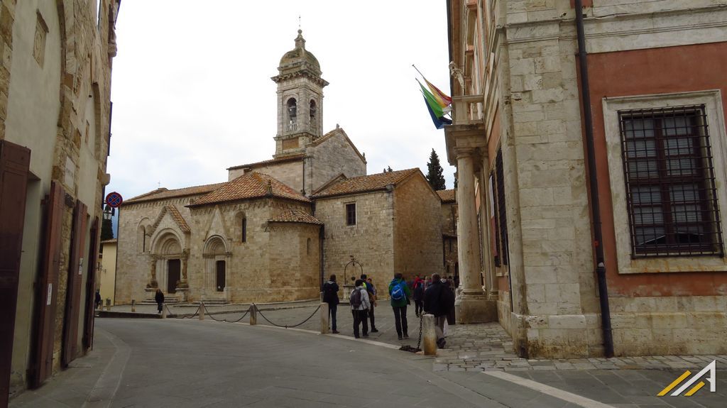 Wycieczka do Toskanii. San Quirico d'Orcia na Via Francigena