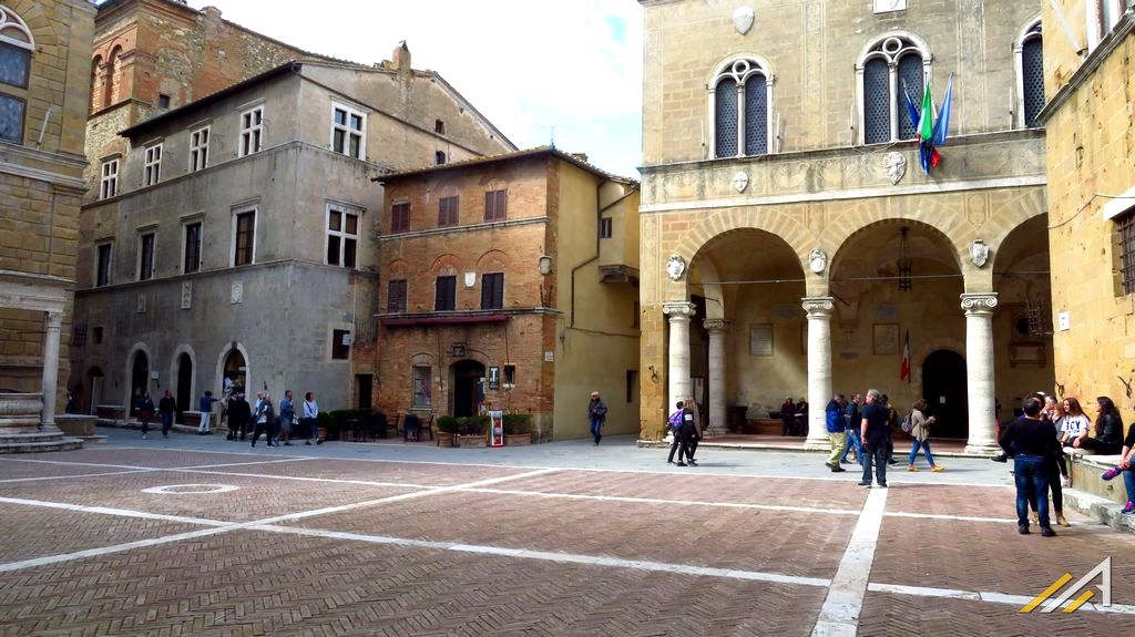 Toskania, Pienza, Piazza Pio II - Plac Piusa II