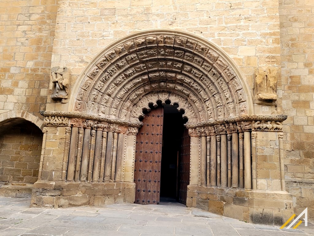 Camino de Santiago, kościół w Puente la Reina