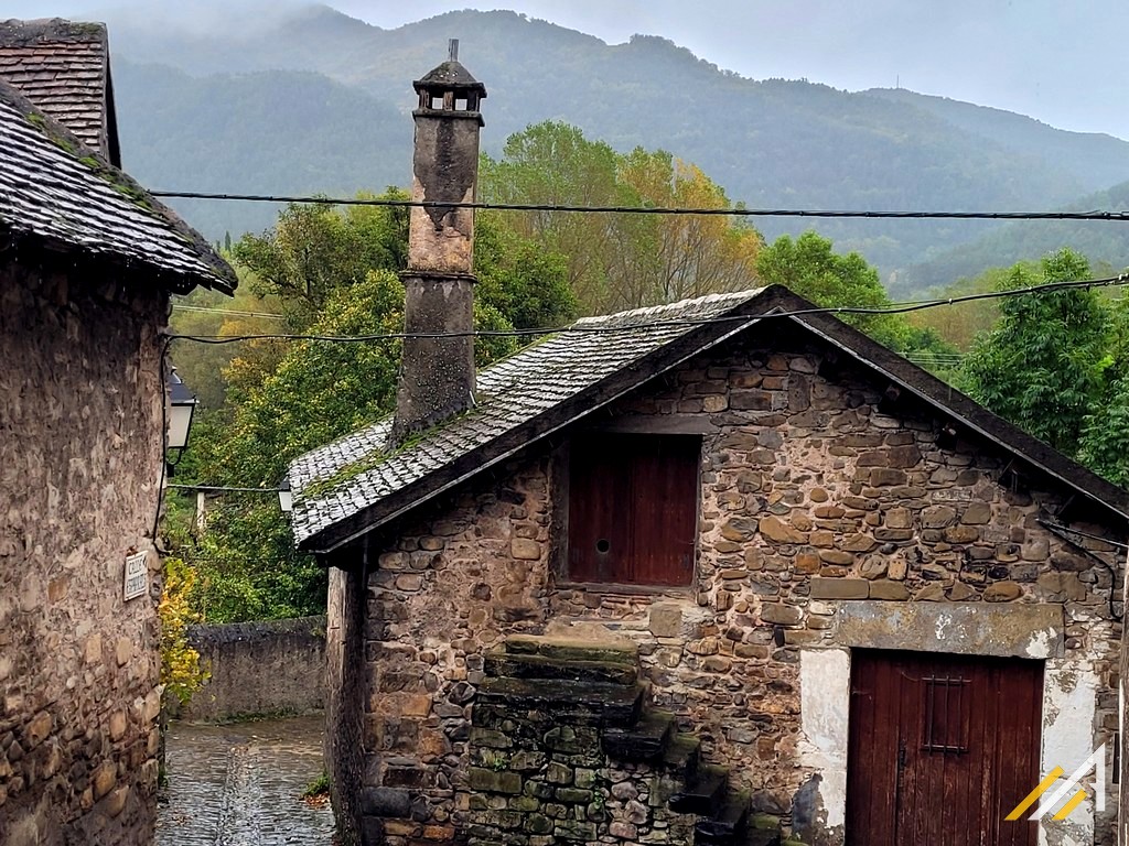 Pireneje Zachodnie, Aragonia, Valle de Hecho, łatwy trekking