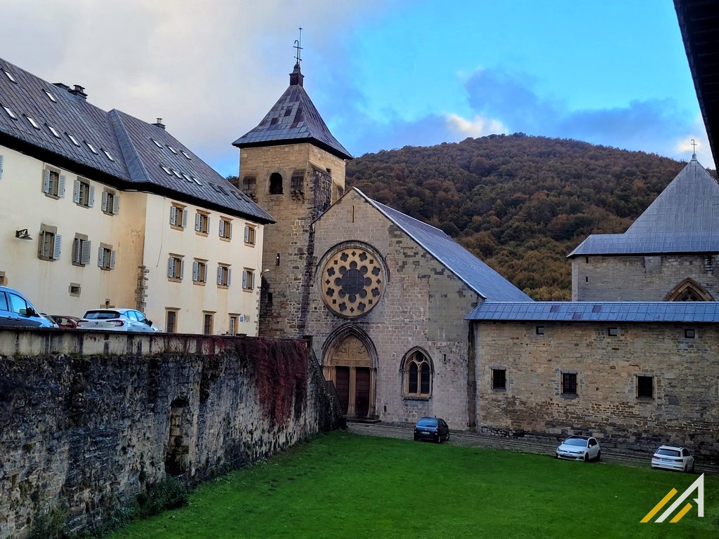 Pireneje Zachodnie, klasztor w Roncesvalles